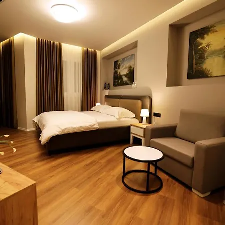 Appartement Theatro Tirana