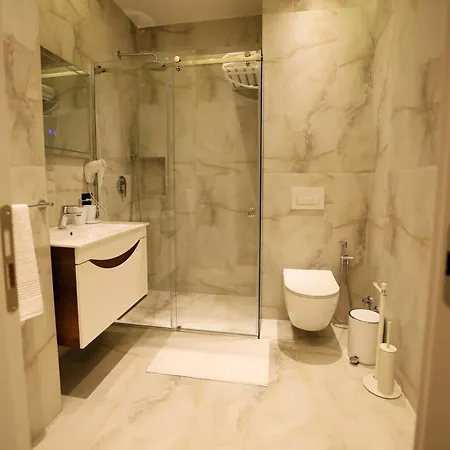 Appartement Theatro Tirana